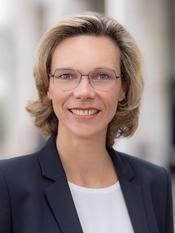 Prof. Dr. Babett Edelmann-Singer