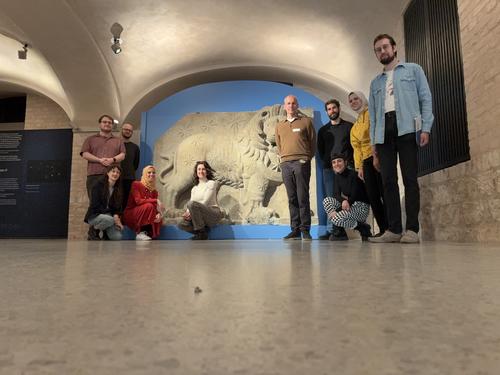 BerGSAS-Doktorand:innen zu Besuch in der Ausstellung "Schicksal in den Sternen"